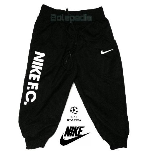 CELANA JOGGER JOGGING UNDERARMOUR OLAHRAGA GYM FITNESS CELANA JOGGER JOGGING UNDERARMOUR OLAHRAGA GYM FITNESS
