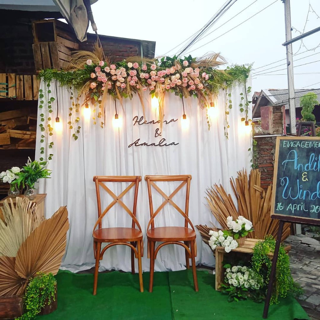 (SIMPLY BACKDROP) Dekorasi Lamaran, Backdrop Akad, Photobooth murah-SEWA
