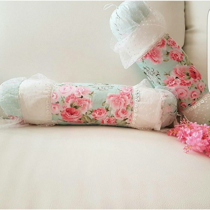 Blue Floral Candy Pillow - Bantal Sofa - Bantal Hias