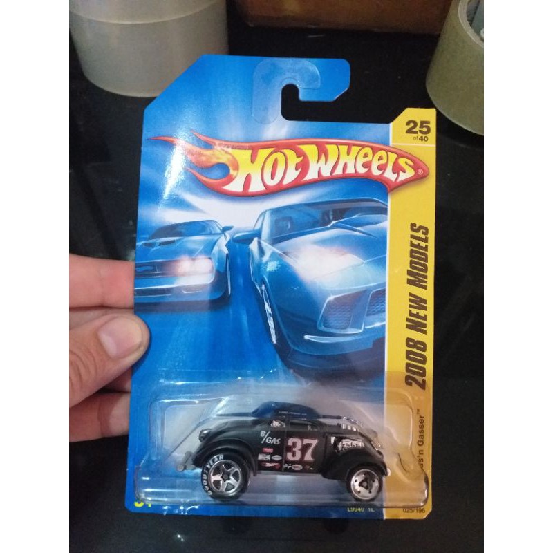 HOT WHEELS PASS N GASSER HITAM BAN GOODYEAR NOT MINT