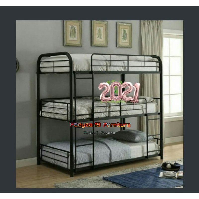 Ranjang Rangka Besi Tingkat 3 Minimalis