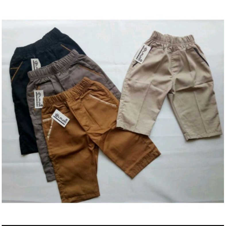 CELANA CHINO ANAK / CELANA CHINO PENDEK /USIA 1-13 TAHUN