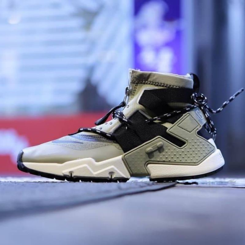 Nike Air Huarache Gripp &quot;Neutral Olive&quot;