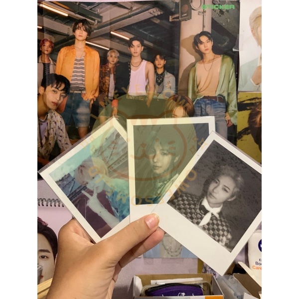 POLAROID OFFICIAL NCT DREAM HELLO FUTURE RENJUN CHENLE VER