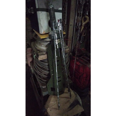 Antena Pecut 3 Stik Plus Dudukan Panjang Antene Stick Mobil Jeep Willys CJ Utility dll