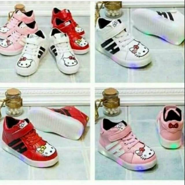 SALE sepatu HK