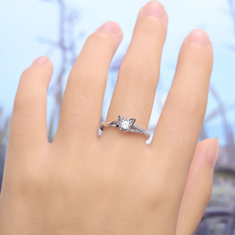 Cincin Moissanite Inlaid Untuk Wanita