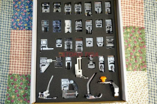 Sepatu Set untuk Mesin Jahit Portable 32 pcs + Buku Panduan Bahasa Indonesia