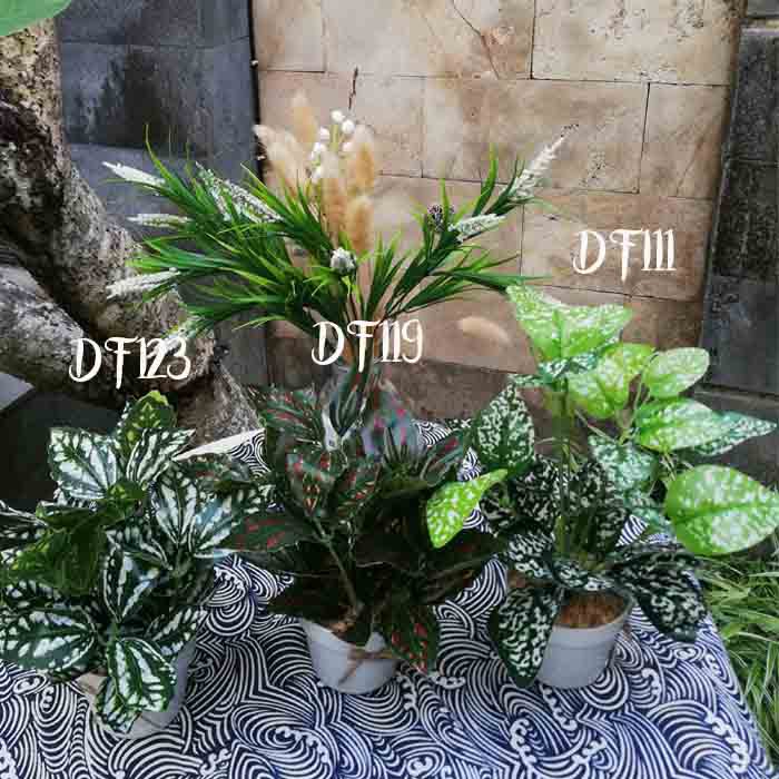 bunga plastik daun imitasi tanaman artificial dekorasi bunga plastik daun imitasi tanaman artificial dekorasi
