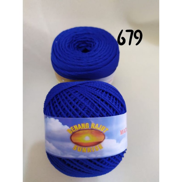 Benang rajut d27 code 679