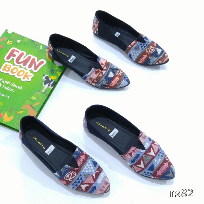 Borneo Sepatu Flat Flatshoes Ballerina Balet Bahan Kanvas  kode ns82