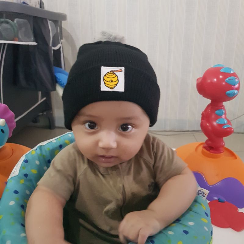 ( 0-6 tahun) kupluk LEBAH , topi pompom,,topi bayi, kupluk bayi anak.. kupluk pompom anak