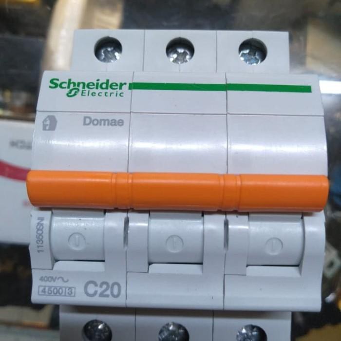 Schneider mcb