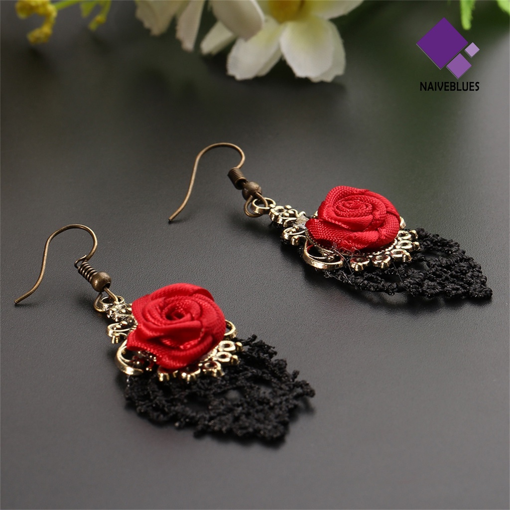 1 Pasang Anting Kait Gantung Wanita Desain Renda Hollow Warna Merah Untuk Hadiah