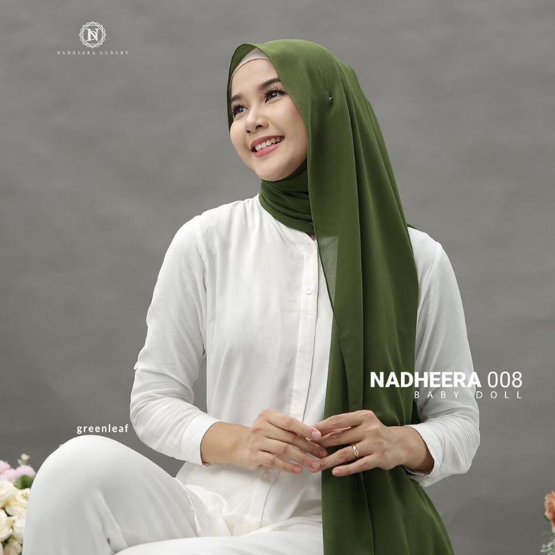 N 008 Nadheera Luxury Green Leaft