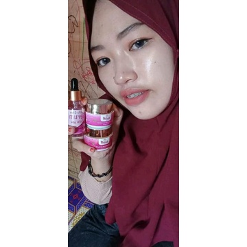 CREAM BPOM PEMUTIH WAJAH AMPUH NRGLOW/NR RJNSKINGLOW CREAM GLOWING TERLARIS