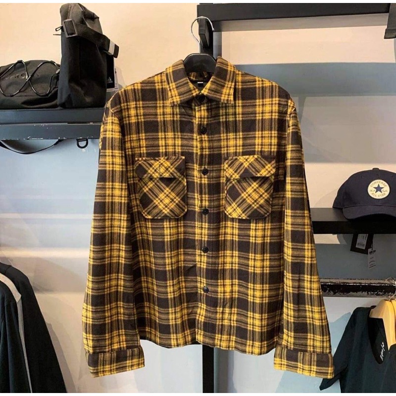 Flanel Uniqlo Lengan Panjang Pria Wanita Bahan Tebal Second