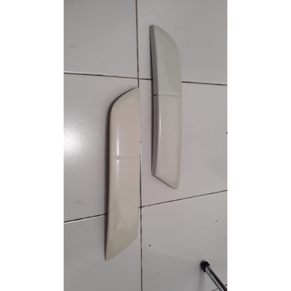 Cover Reflektor Mobil All New Pajero 2016 Up Putih