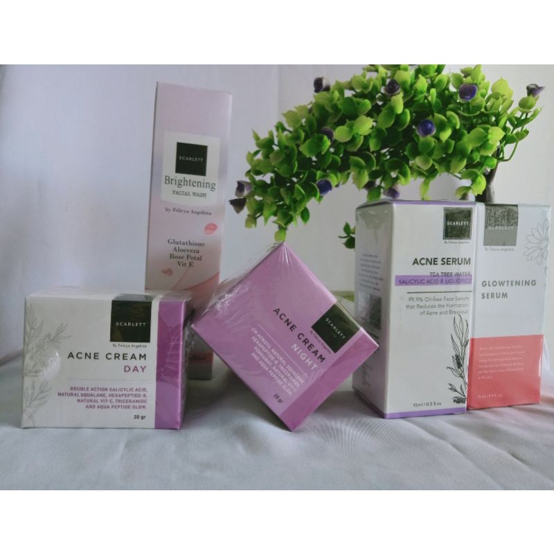 Scarlett Whitening (Paket perawatan untuk kulit berjerawat dan sensitif)