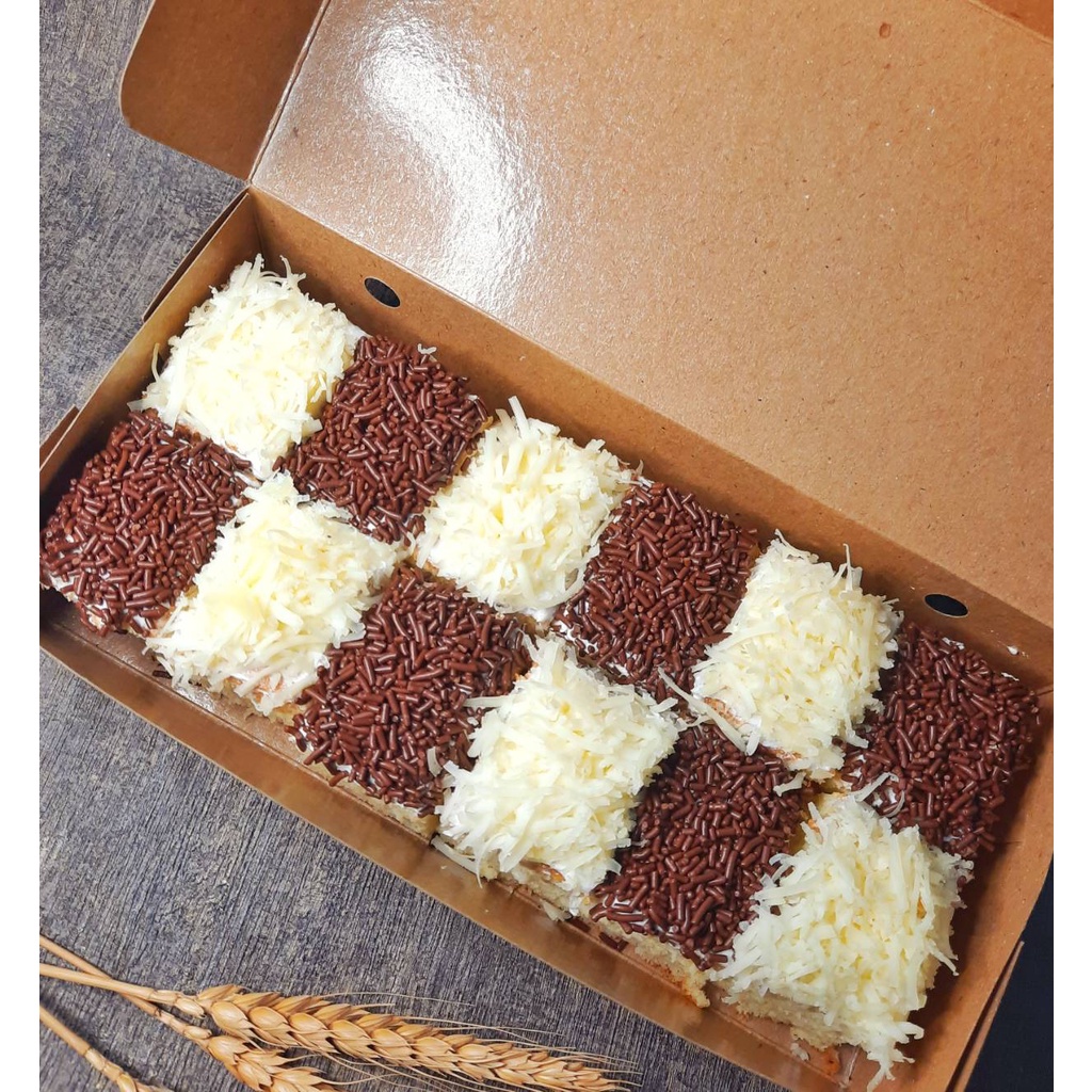 Jual Bolu Jadul / Cake Potong, Coklat Keju, (Sponge Cake) Shopee Indonesia