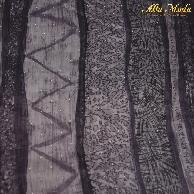 

Alta Moda Jacquard Ungu Garis Abstrak (1M)