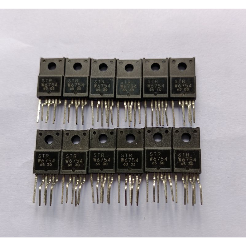 TRANSISTOR MOFET ,STRW6754,,IC REGULATOR TV, ORIGINAL, SESUAI GAMBAR ( KUALITAS BAGUS)