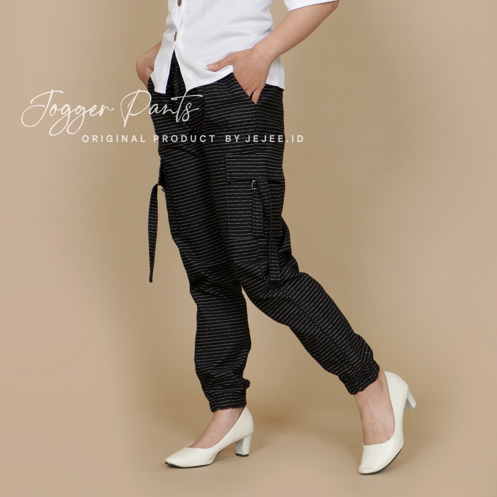 Celana Joger Cewek Cargo Korean Style Hypebeast Skinny Jogger Wanita