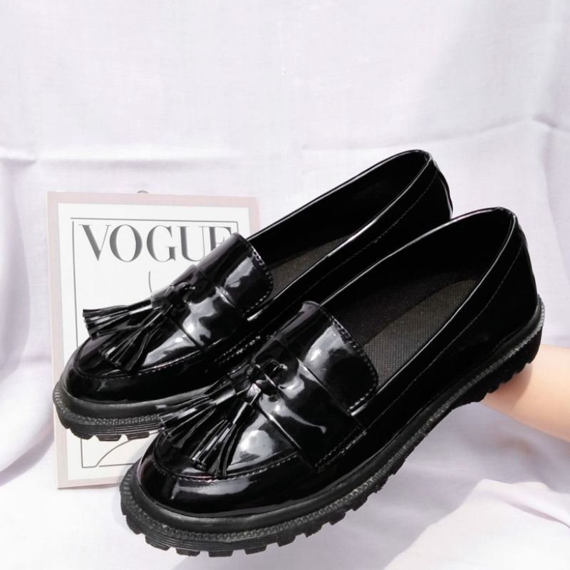 SEPATU FLAT WANITA LOAFERS / SEPATU RUMBAI /