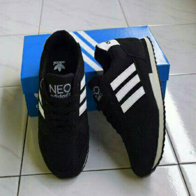 sepatu adidas best seller