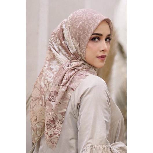 Buttonscarves Farsha Misty Rose