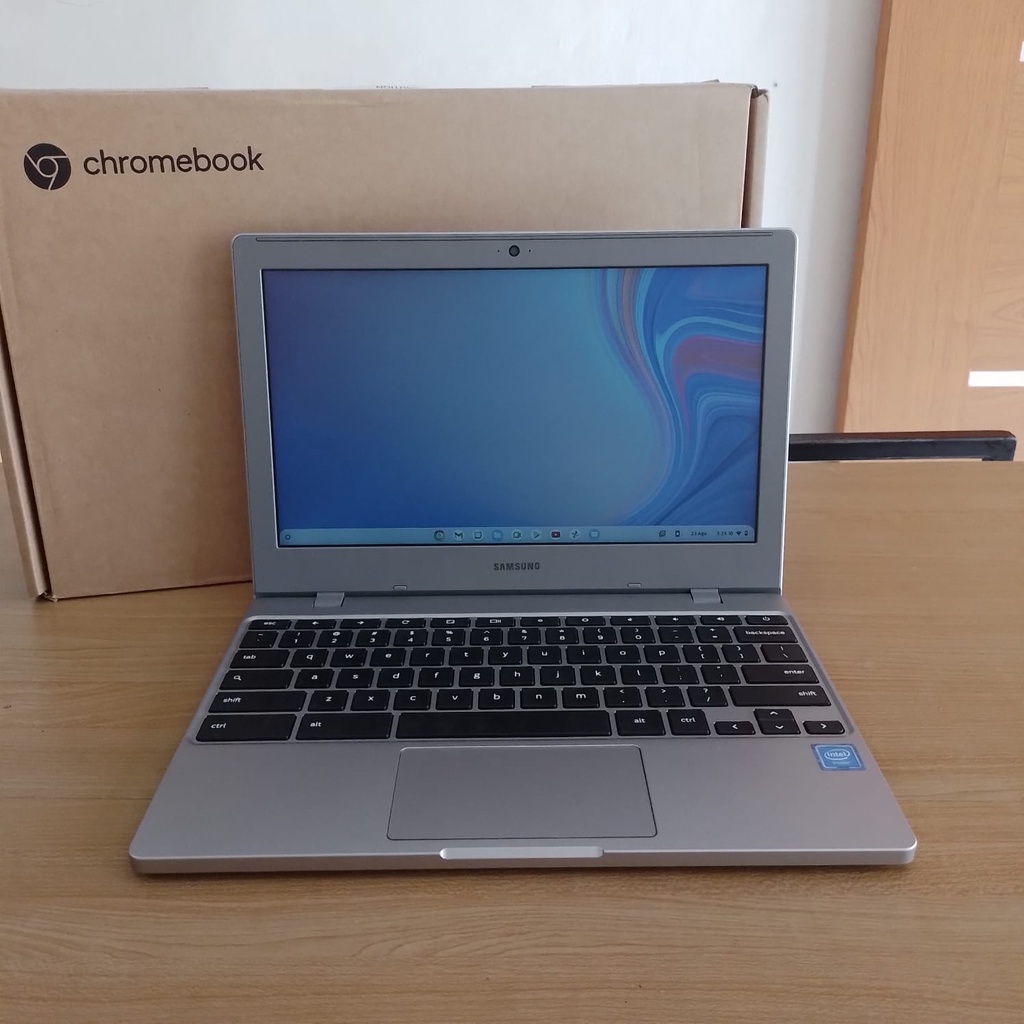 Jual Laptop Samsung Chromebook Celeron N4020 Ram 4gb Ssd Emmc 32gb Shopee Indonesia 1324