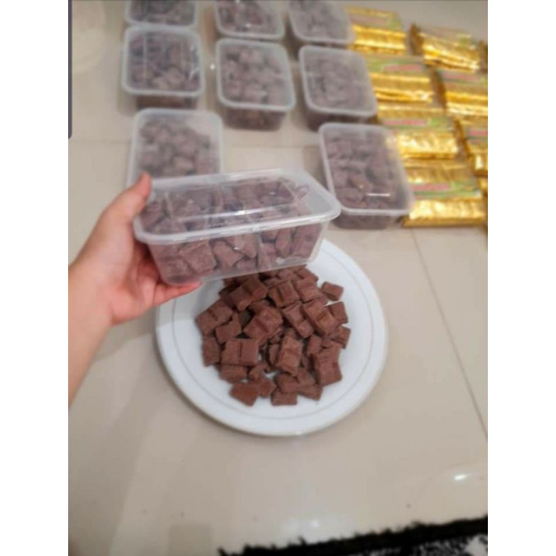 

Coklat SQ Batang dan CADBURRY