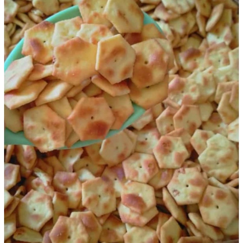 

Biskuit crackers 250 gr