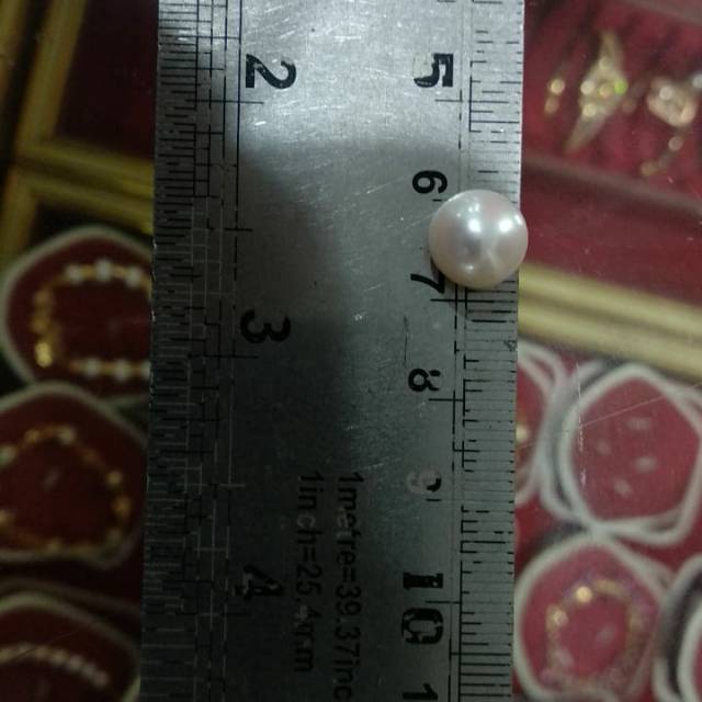 Butiran jumbo mutiara tawar asli lombok