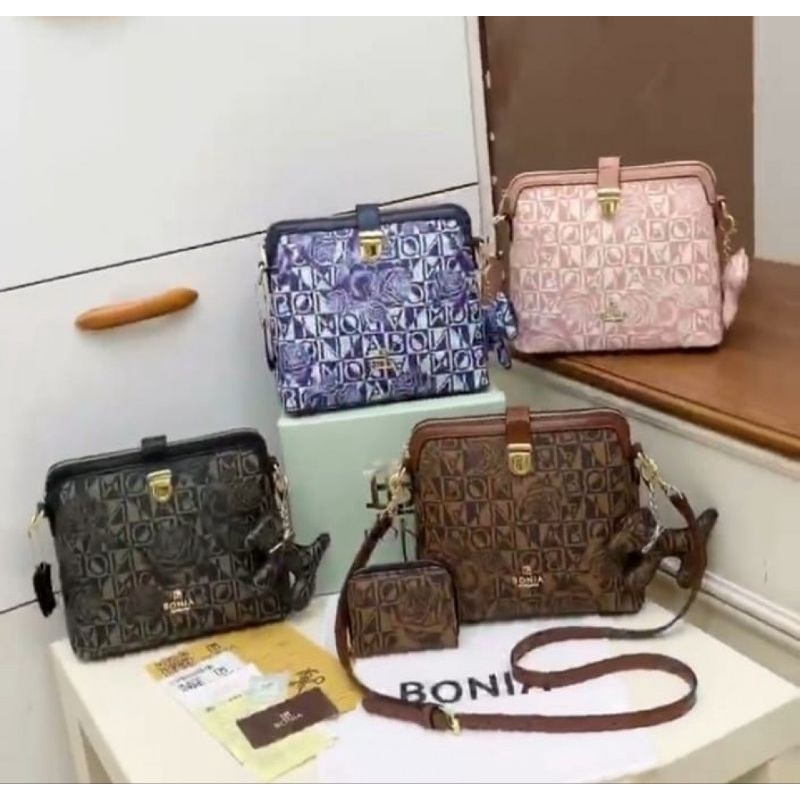 (BATIK) SLINGBAG BONIA 18121  WITH BOX