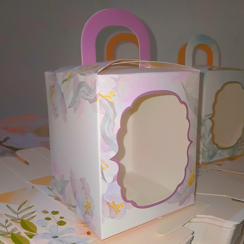 

BOX SOUVENIR 9x9x11 SOFT PURPLE IVORY