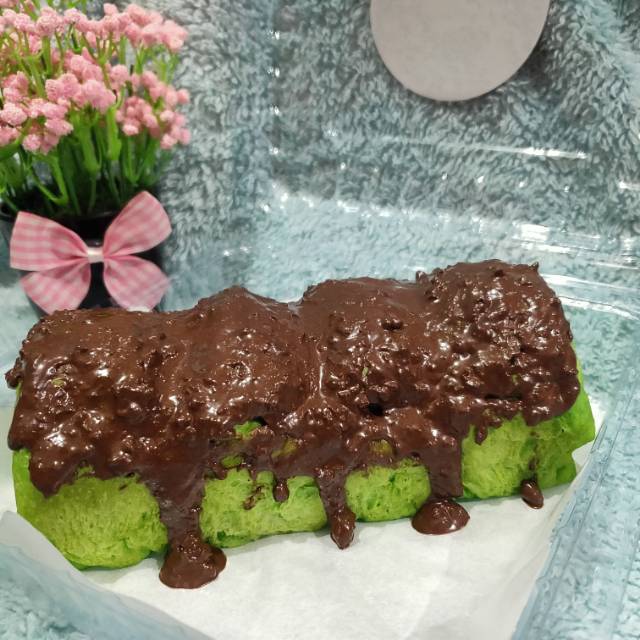 

Roti Enak-Roti Sobek Pandan Choco Chrunchy Size panjang