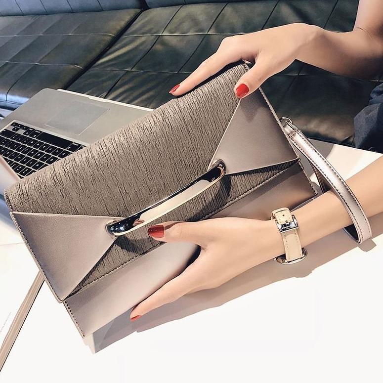 [KW.21Jl22ᴷ] JK 455 E199 U3606 T740 1KG MUAT 2PCS TAS Clutch Bag WANITA Pesta  Import    Y3332 C8408