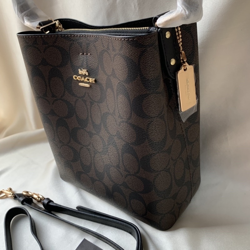 CH SMALL TOWN BUCKET BAG IN SIGNATURE CANVAS (2312)
