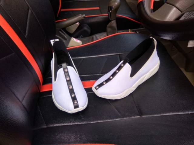 Divishoes sepatu santai HPD449 PUTIH (REALPICT GESER)