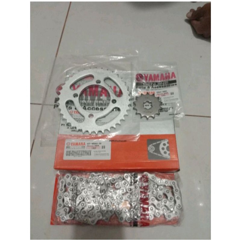 gear set Vixion old lama  gir depan+ gir belakang+ rantai  3CI original