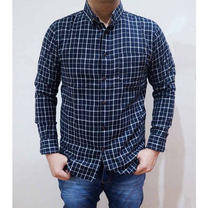 Kemeja Panjang Flanel Pria Navy Kotak