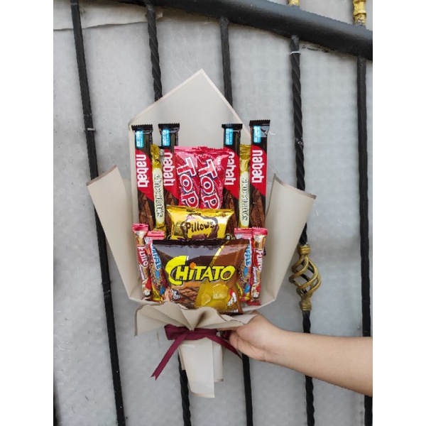 

bouquet Snack graduation | buket Snack murah | Snack buket wisuda ulang tahun