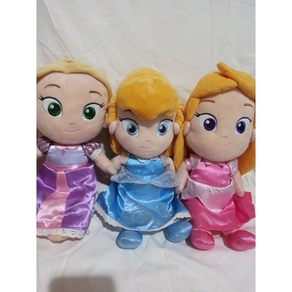 Boneka princess aurora Cinderella rapunzel