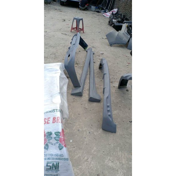 Bodykit Calya dan toyota calya promo ongkir murah bodykit calya . custom yaris