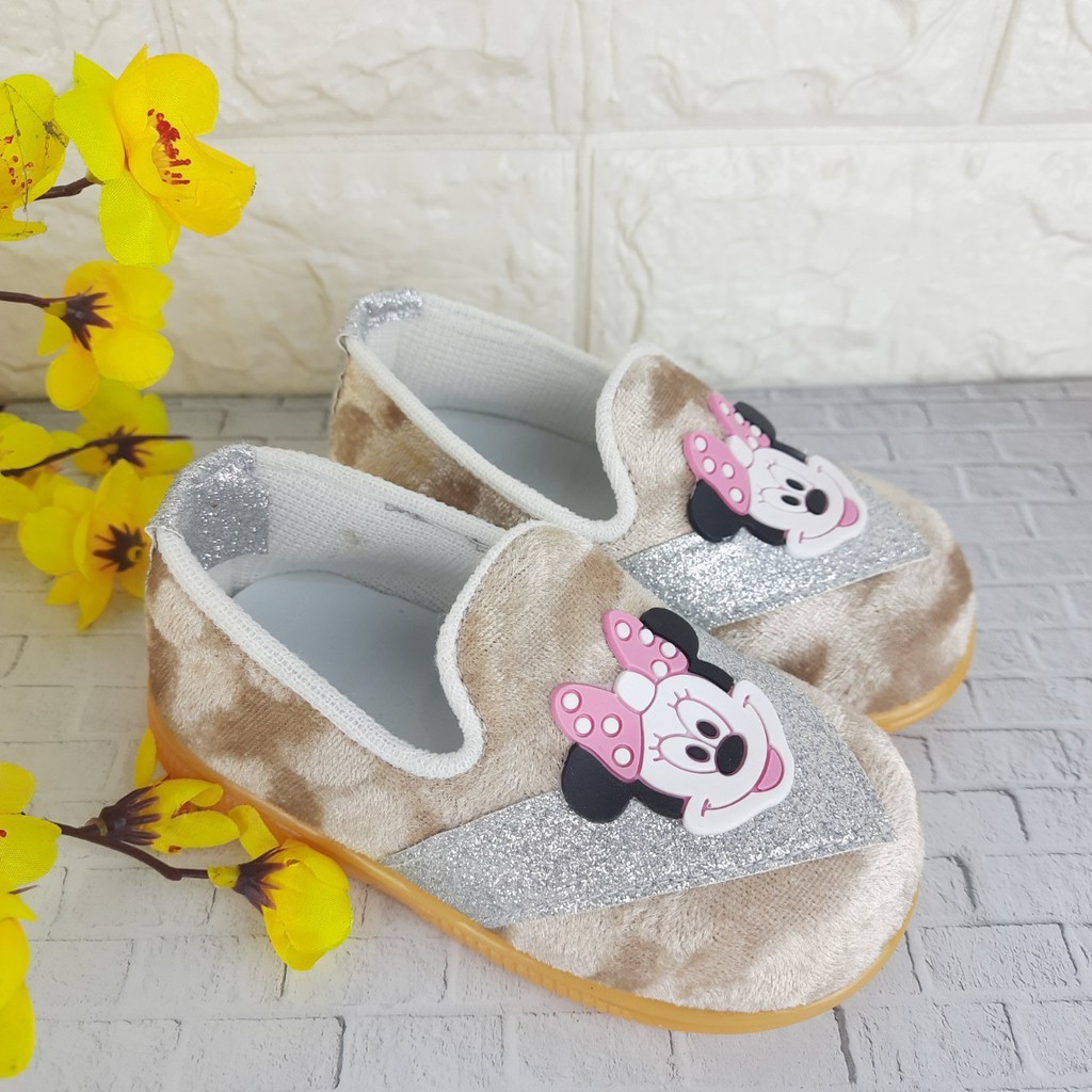 [TAMAN SEPATUKU] SEPATU TRENDY MURAH PESTA ANAK PEREMPUAN KARTUN MICKEY 1 2 3 TAHUN SOL BUNYI CAX36