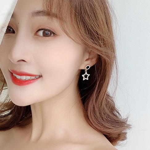 Anting Tusuk Korea Bintang Berlian Warna Hitam Wanita Anting Fashion Korea Dalika