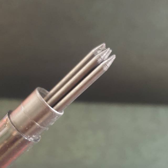 

Anak pensil mekanik 2.0mm