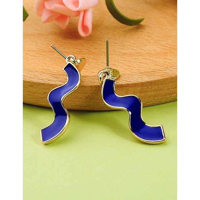 LRC Anting Tusuk Fashion Blue Irregular Shape Design Long Earrings F15030