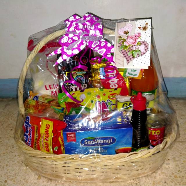 

Parcel untuk pernikahan